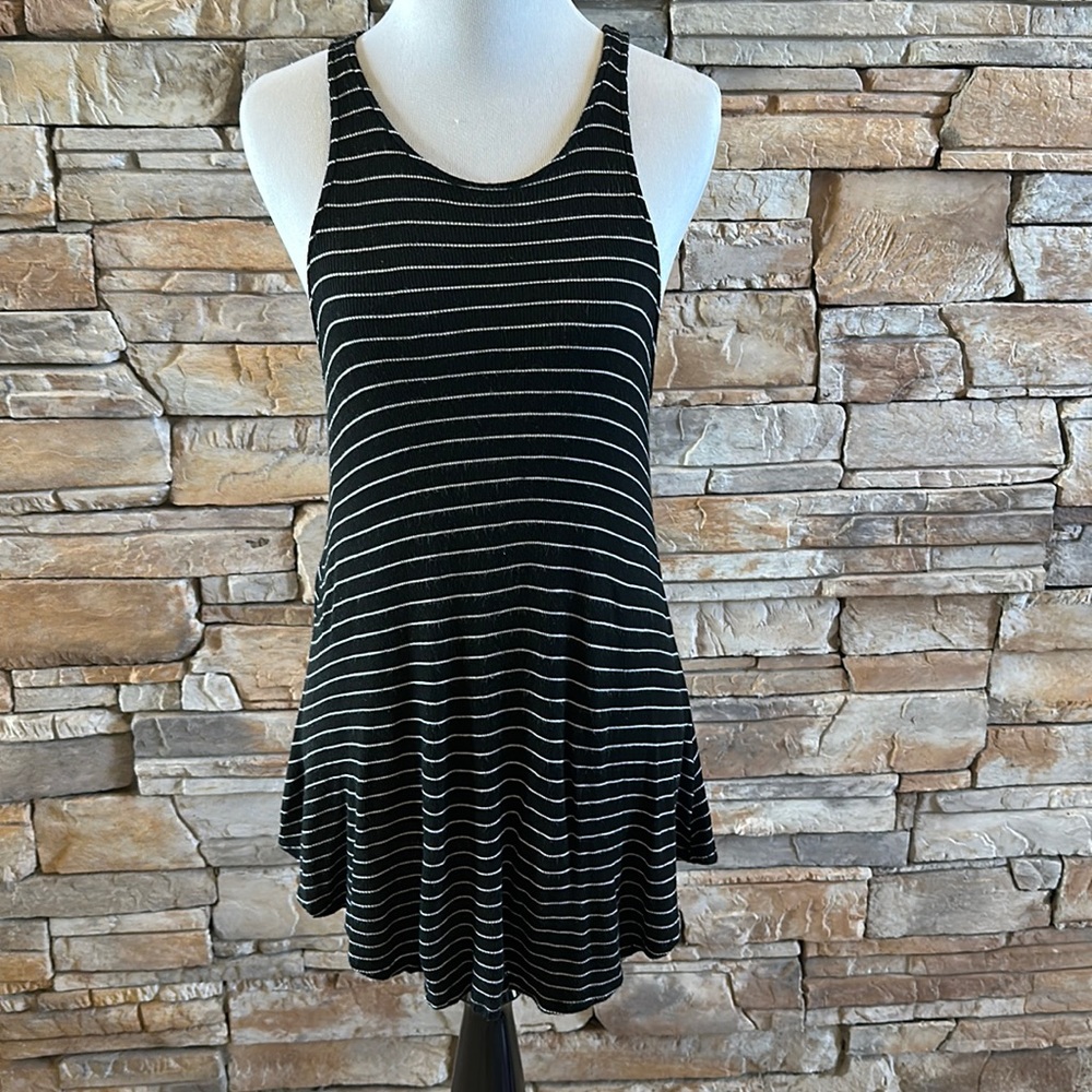 Mossimo Racerback Tunic Tank Top - Picture 1 of 5